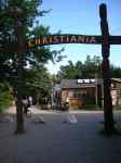 Entrée de la communauté alternative de Christiania à Copenhagen ( Danemark) - Photo : Artico2
