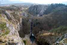 Slovénie - Grottes souterraines - Photo : D.Tang